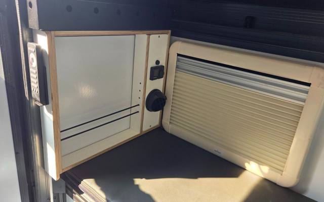 Upper module cabinet (refrigerator) 3